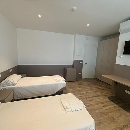 Affittacamere Cossetti Pordenone Exteriér fotografie